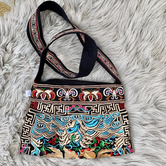 Sam Well Embroidered Crossbody Statement Bag NWOT - Picture 1 of 5